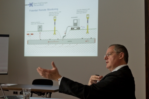 Dr. Axel Scherello on "Pipeline Safety" at IPSW 2013